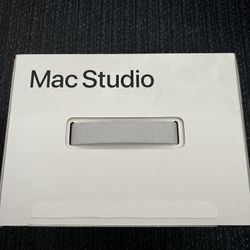 BOX ONLY. Apple Mac Studio 24C CPU/4TB/128GB A2901