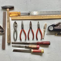 15+ Preowned Hand Tools Peen Hammer Combo Level Measuring Square Linesman Pliers Ratchet Set etc.
