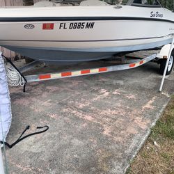 Bayliner 2004  17.4 Pies Listo Para El Agua