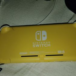 Brand New Nintendo Switch Lite For Trade For A iPhone That's Unlocked Or Razor Phone