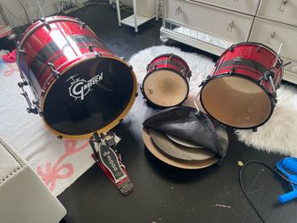 Gretsch Drum Kit with DW 5000 Pedal and Mixed Cymbals