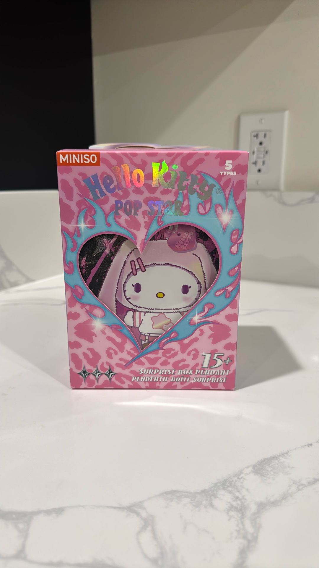 Hello Kitty Pop Star Mystery Box