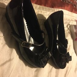 New Size 8 Girls Small Wedge Flats 