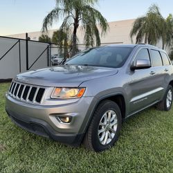 2015 Jeep Grand Cherokee  Laredo 