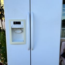LG REFRIGERATOR 
