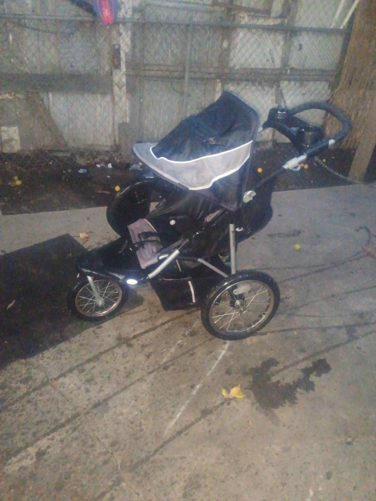 Stroller 