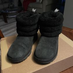 Kids Ugg Boots Size 1