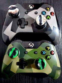Limited Edition Xbox One Controllers