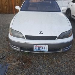 1995 Lexus ES 300