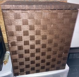LAUNDRY HAMPER $10