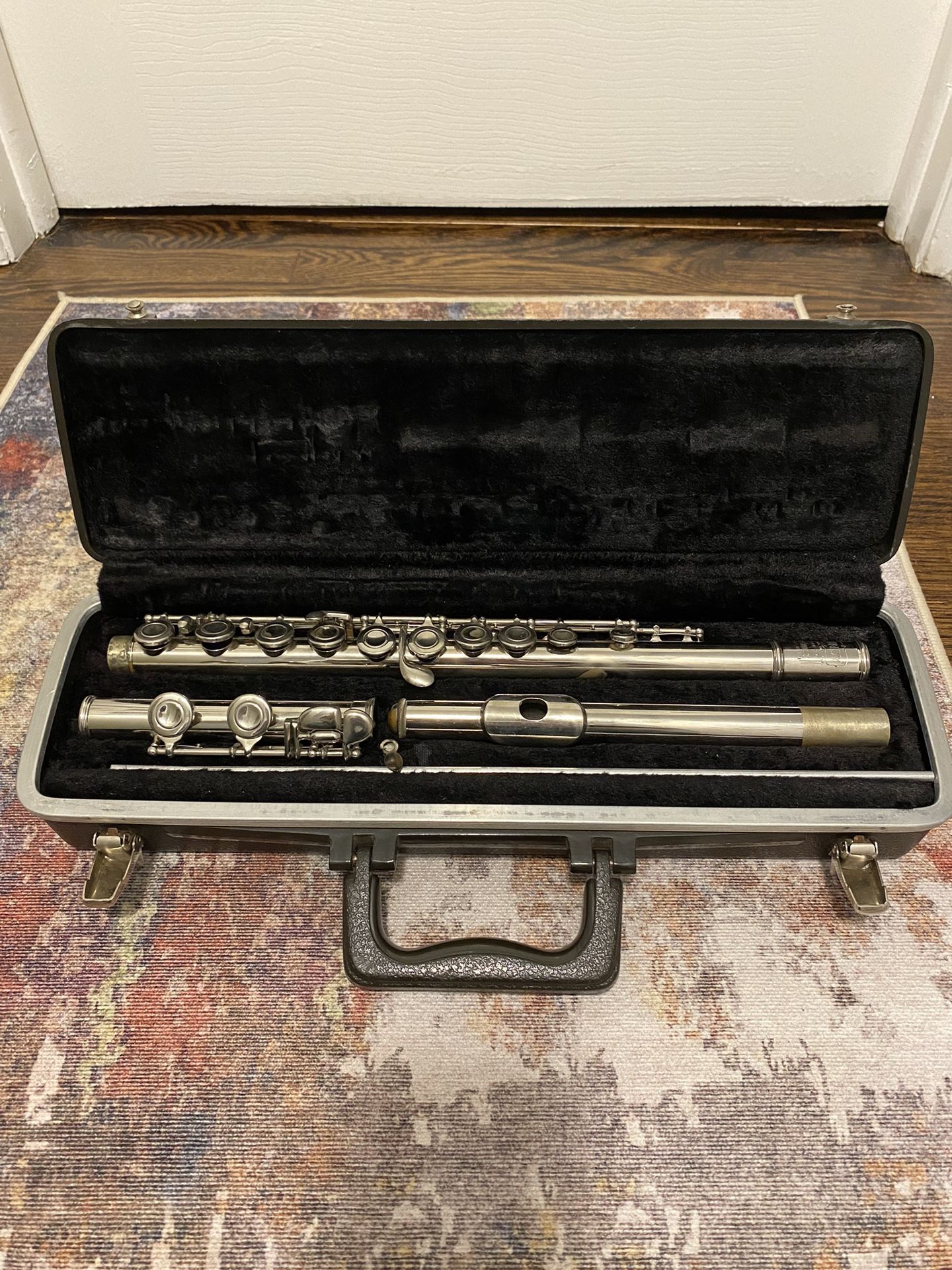 BUNDY -SELMER FLUTE