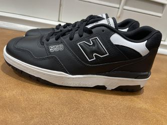 Men’s New Balance 550 Black White Shoes (NEW SIZE 10)