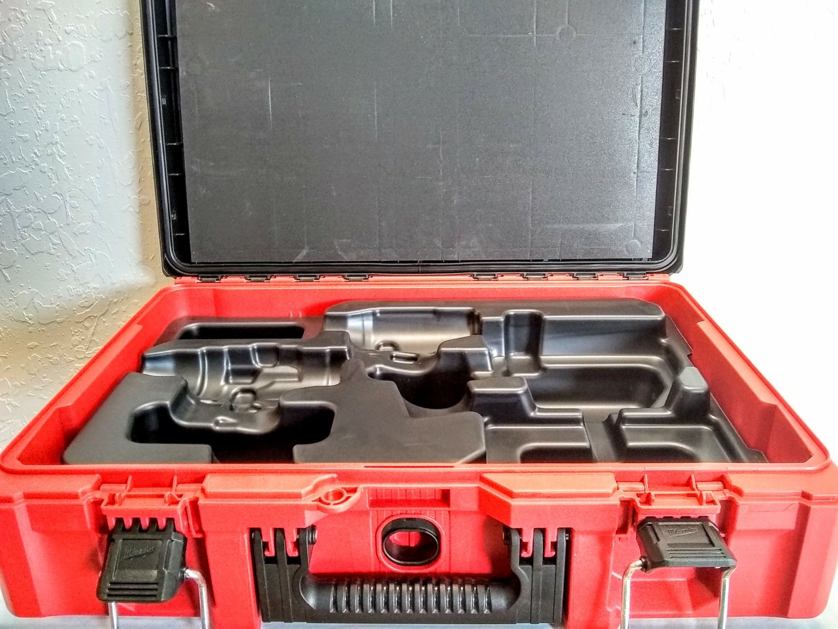 NEW Milwaukee Packout Case with M12 Drill / Driver Insert