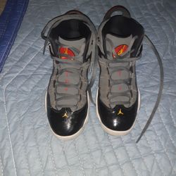 Youth Jordan's Size 1