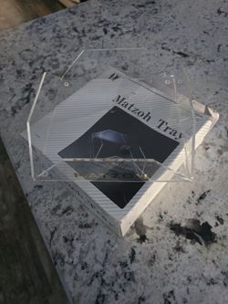 Gentley Used Matzah Tray