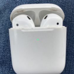 Second generation Apple iPod Works Good 