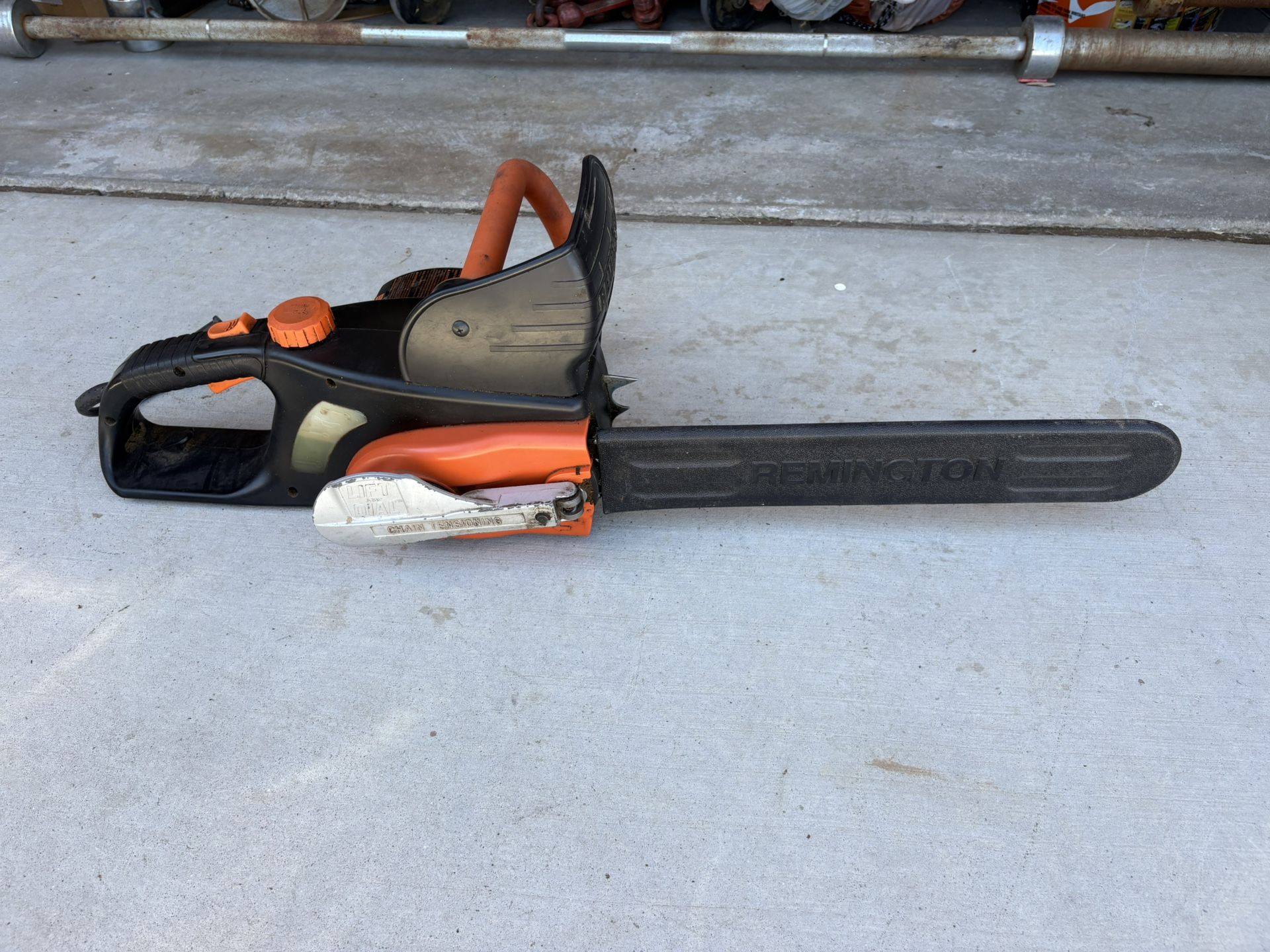 Remington Chainsaw 16” Electric