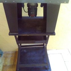 Router Ryobi 1 3/4 HP with sears Craftsman table and stand