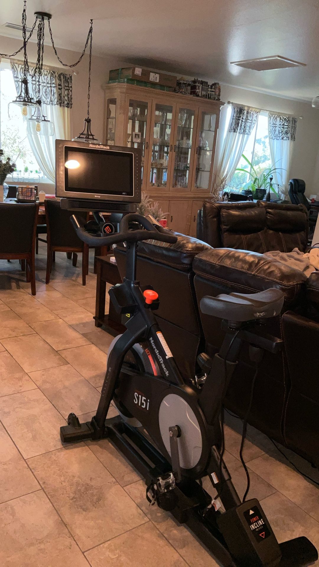 NordicTrack Commercial S15i Studio Cycle - LIKE NEW!