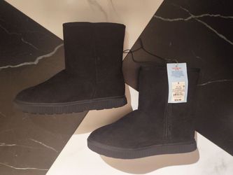 Boots (Size 2)
