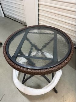Side patio table