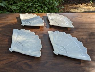 Fan Shaped Sushi Plates 