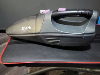 Shark Cordless Rechargable Handheld Vacuum