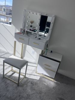 Vanity