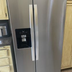 Whirlpool Fridge 