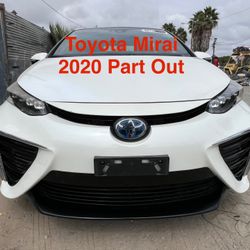 2020 Toyota Mirai Part Out 