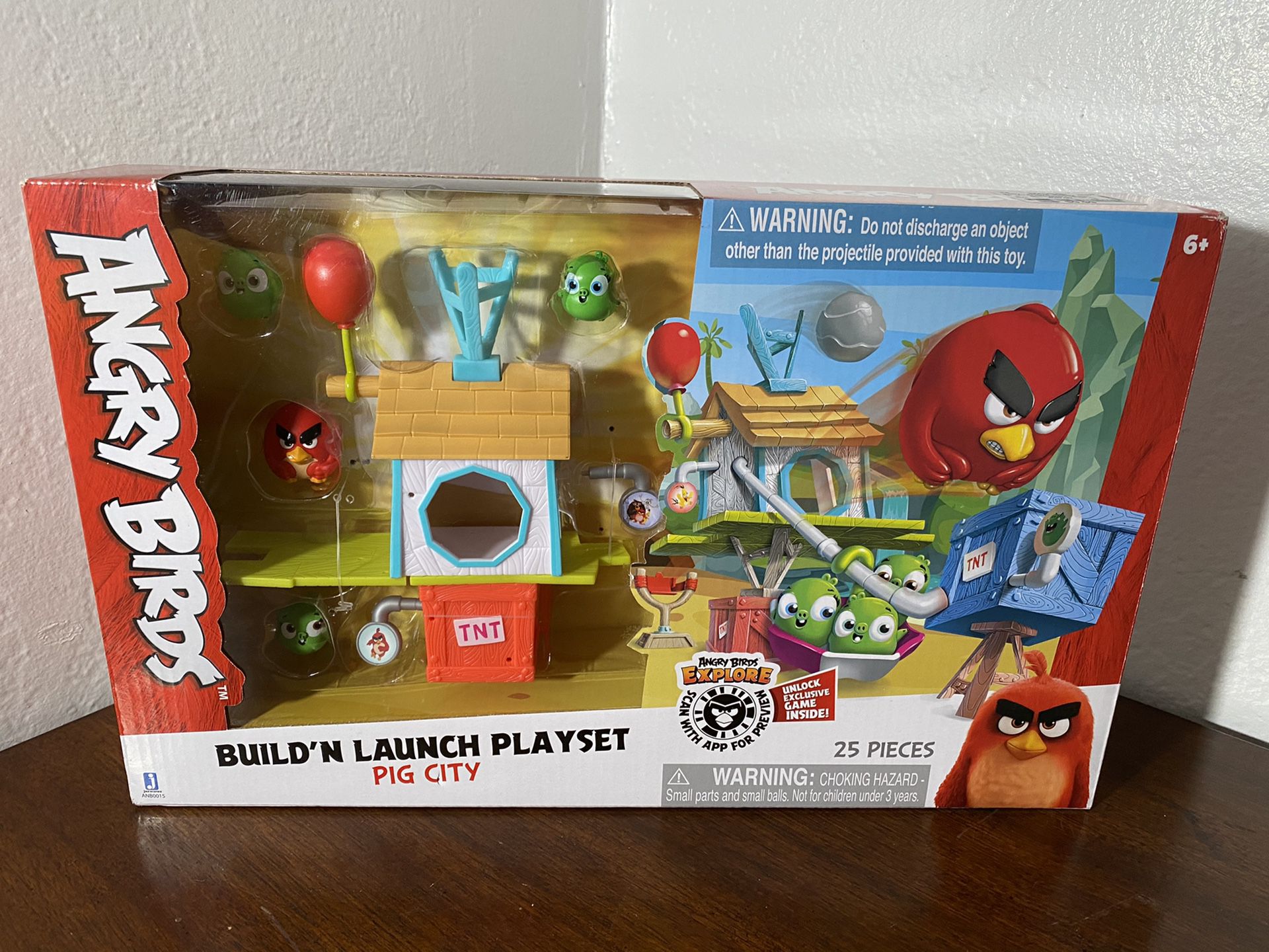 Angry Birds Build’N Launch Playset Pig City