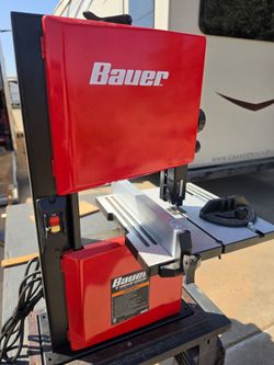 Bauer 9" Benchtop Band Saw (1/3 HP) + Rip Fence, Miter Gauge & 2 Blades
