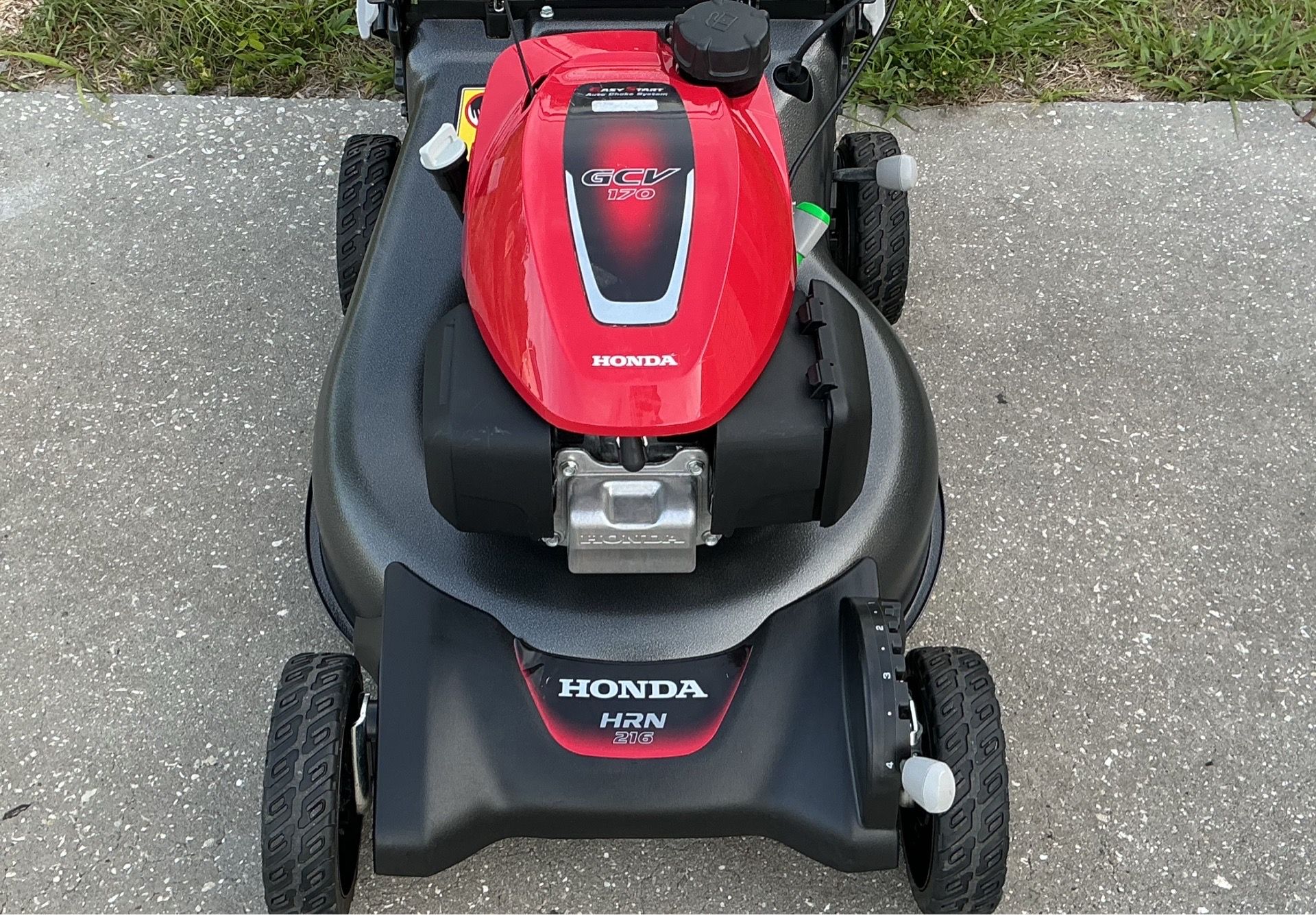Honda HRN 216 Self Propelled Lawn Mower
