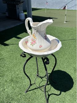 Vintage Victorian water, pitcher, and basin bowl with stand Vintage Victorian water, pitcher, and basin bowl with stand