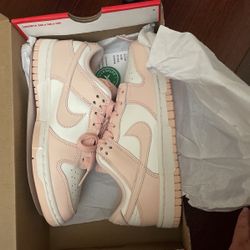 Nike Dunk Orange Pearl