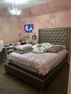 Queen bed