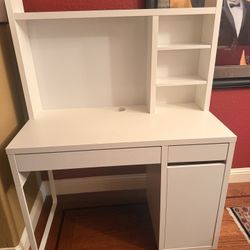IKEA DESK