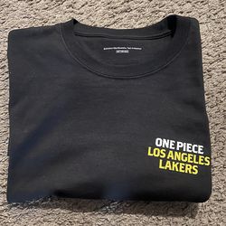 One piece x Lakers giveaway