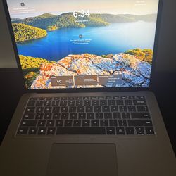 Microsoft Surface Laptop Studio 2 - READ DESCRIPTION