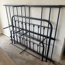 Full Size Bedframe with Headboard and Footboard