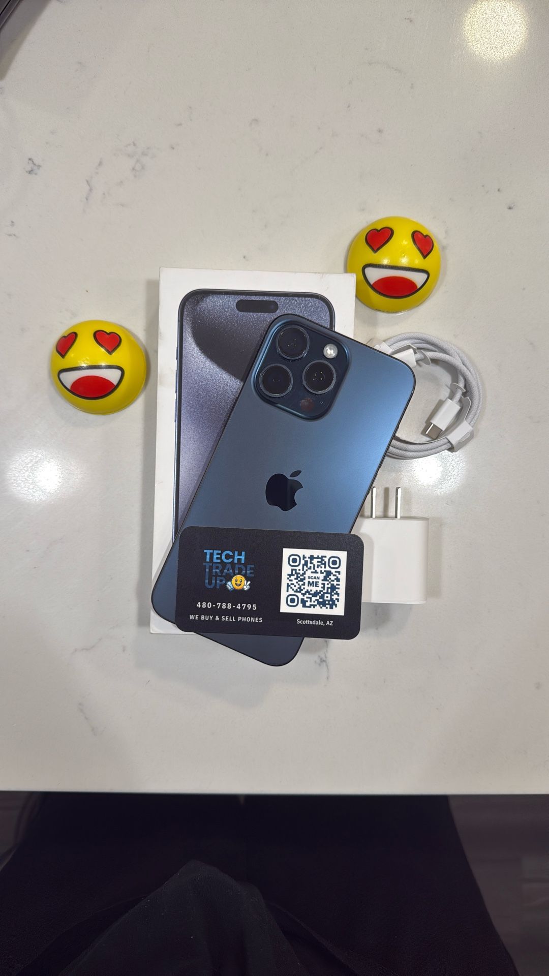 iPhone 15 Pro Max 256GB Blue Titanium + Box & Charger π Unlocked All Carriers Liberado!!