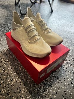 New Balance Foam Runner