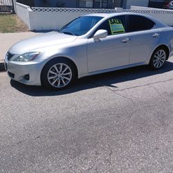 Lexus 2008 is 250