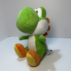 Official 2010 Nintendo Super Mario Bros. Wii Yoshi Plush Toy Green w/ Red Shell
