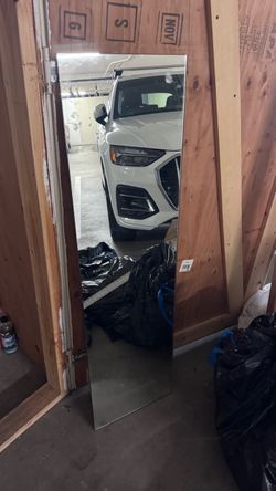 Free mirror