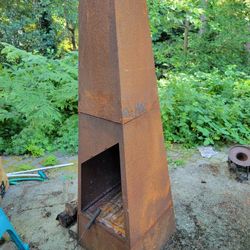 Metal Fire Pit Chimney Naturally Rusted.