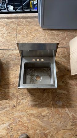 Stainless Steel Wall Hung Sink