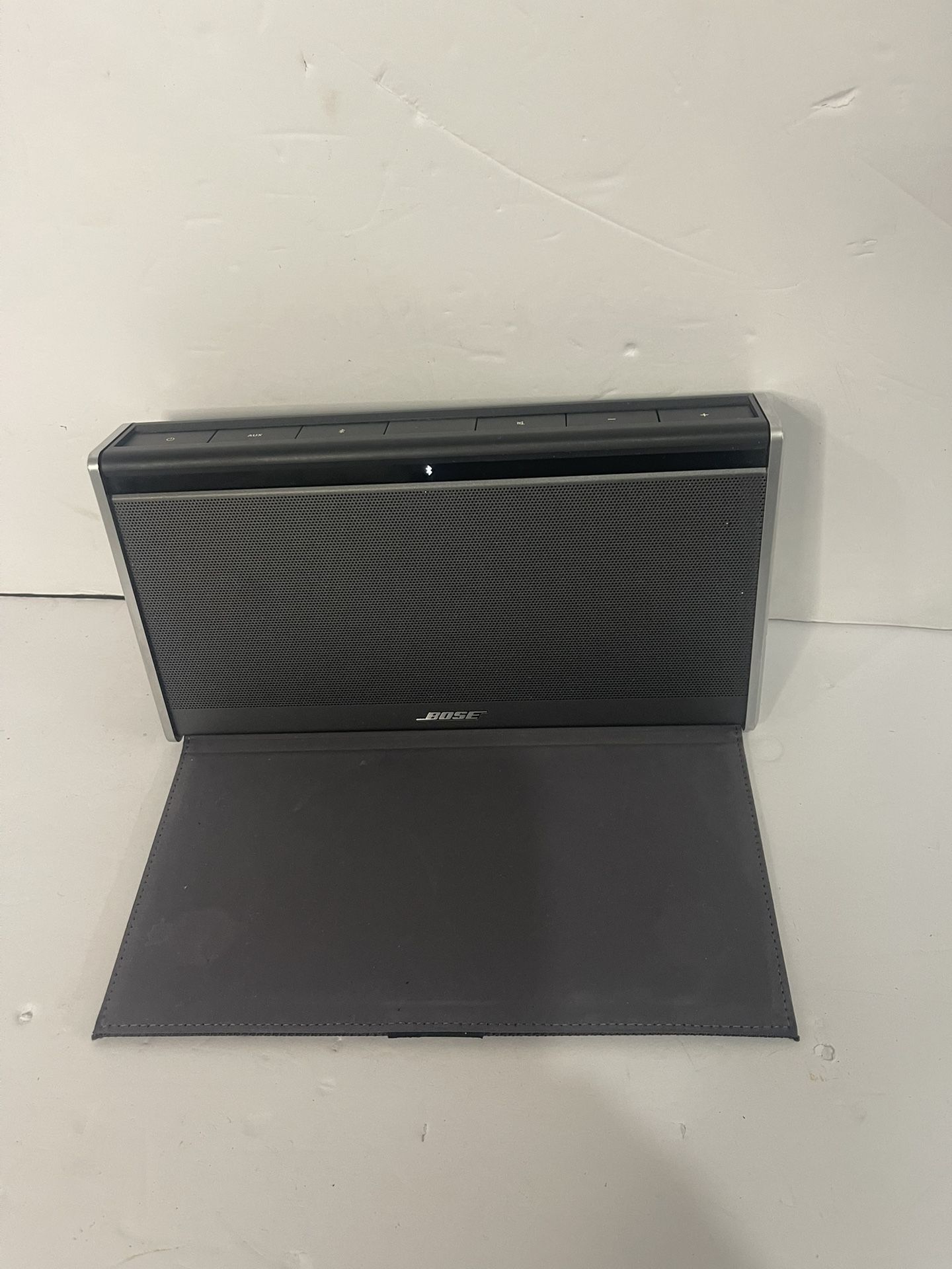 Bose SoundLink Bluetooth 404600 Wireless Mobile Speaker Portable