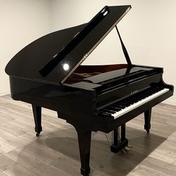 Amazing Condition Kawai baby grand piano