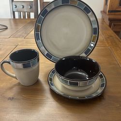 Gibson Elite stoneware dishes